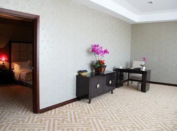 Longda Hot Spring Hotel เทียนจิน ภายนอก รูปภาพ